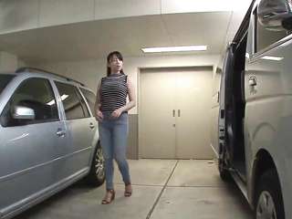 Immediately shoot during life to a big butt milf whose pants are torn and the butt