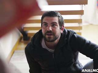 Julia De Lucia Under My Stepsons Command. MP4 ✕✕✕