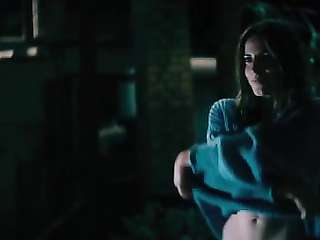 Antje Traue Nude - König der Raben (2020)