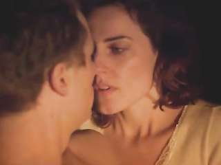 Antje Traue, Luise Heyer, etc flirty - Der Fall Barschel (2015) 002 Watch Online.mp4