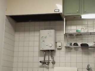 Watching video venu-841