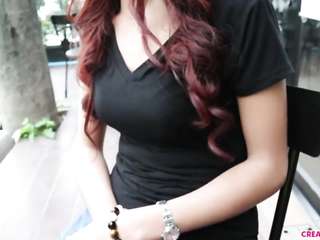 หญิงสาวจากประเทศไทยให้เพศญี่ปุ่นกับผู้ชายที่ไม่ใช้ถุงยางอนามัย