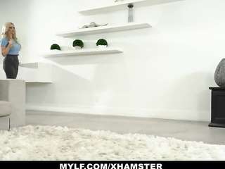 Linzee Ryder Needs to Release the Sexual Tension with a