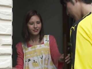 Neighborhood young guy had sex with a neighbor's housewife