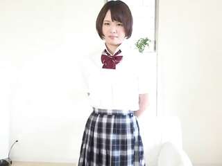 First Love Maiden: Inside the Heart of a Swaying Beauty - Natsuki Wakasato