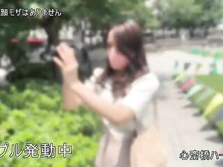 【人妻熟女】あゆみさん26歳 お花屋さんで働くかわいい系奥さま 初めての浮気でまんこびっちゃびちゃ