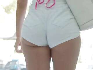 He promised the girl not to cheat, but fell for her next friend