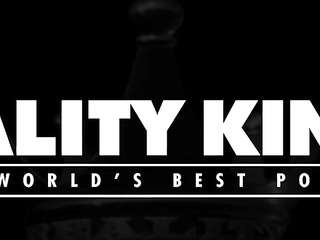 Amirah Styles & Anna Chambers Seduce Delivery Man Zaddy & Make A Film With Him