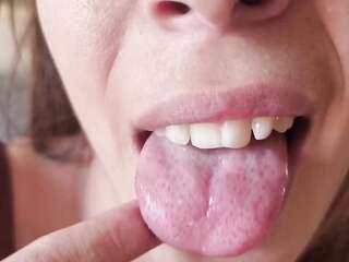 Influencer Starts in Porn