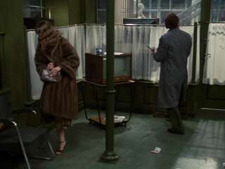 Une Chambre En Ville 1982 (1)-001