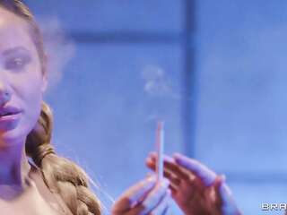 Savannah Bond & Kayley Gunner - In a Bind - All Sex, Big Ass, Big Tits, Blonde, Blowjob, Cowgirl, Deep Throat