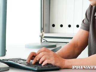 Sapphire Lapiedra seeks new experiences