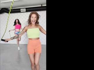 Tik Tok challenges 18+ and sex with two tiktokers.