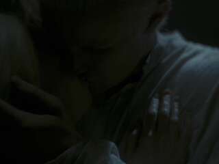 The heiress of the throne dressed as a peasant at age and looks at a gang orgy Milly Alcock, Emily Carey - House of the Dragon (2022) part 1