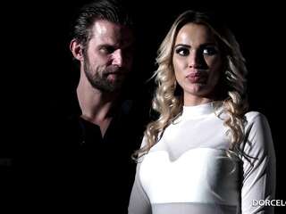 Cherry Kiss,Alyssia Kent,Renata Fox-Lustful City