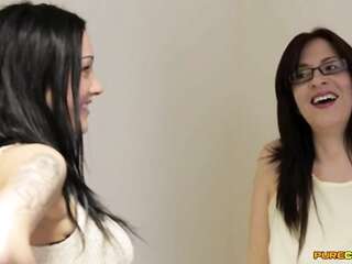 CFNM Paying The Rent - Gang, Facial