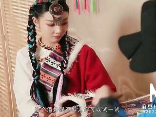 【国产】麻豆传媒作品_MAD-027-芳草丽人_免费观看