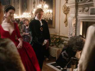 Outlander (S02E02) interesting boobs